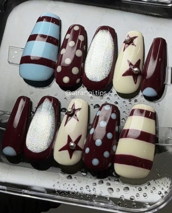 Candy Stripe press-on nails by Atrangi Tips