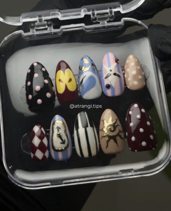Hopscotch press-on nails by Atrangi Tips