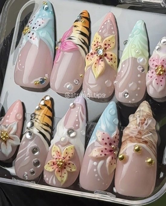 Tiger Lily press-on nails by Atrangi Tips